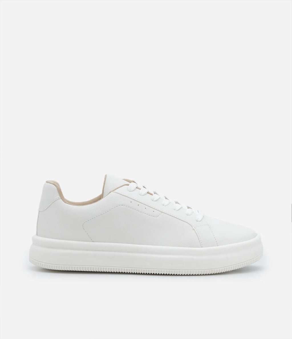 Bold Sole Casual Trainers – White